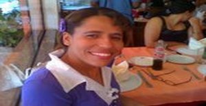 Debinha22 43 anos Sou de Araraquara/Sao Paulo, Procuro Encontros Amizade com Homem